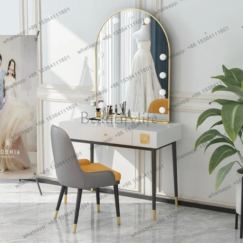 simple lamp mirror makeup tabl - Beauty And Makeup Studio reseña y precio